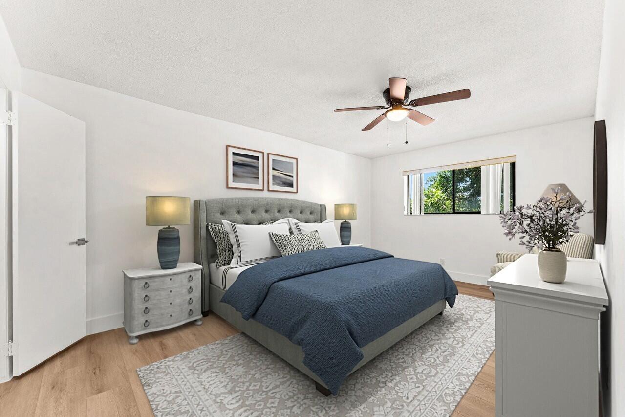 TIVOLI TRACE CONDO NO 8 - Residential