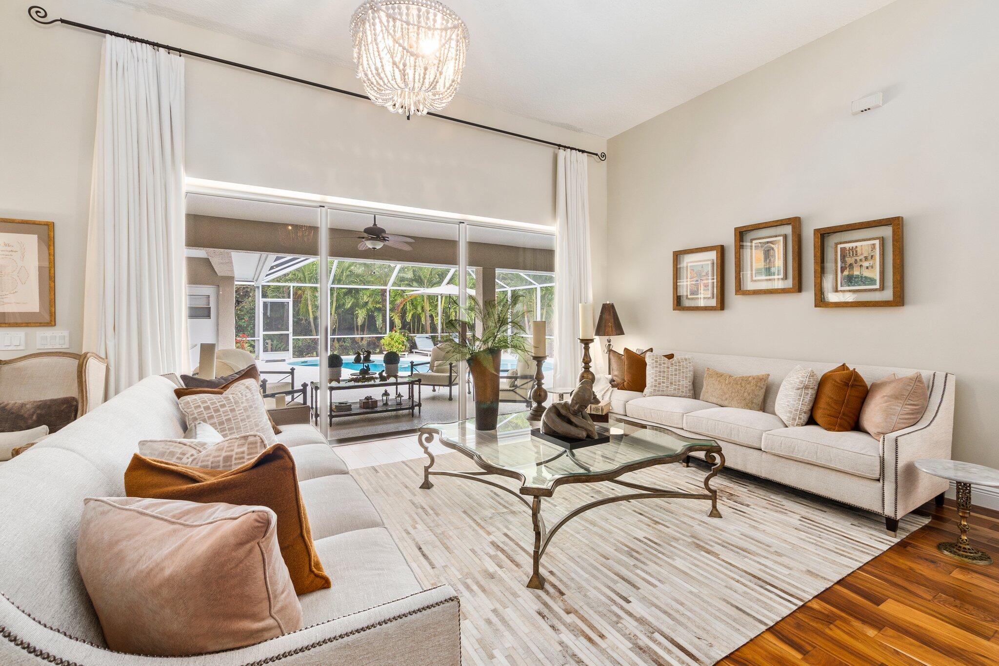 DANFORTH - Residential