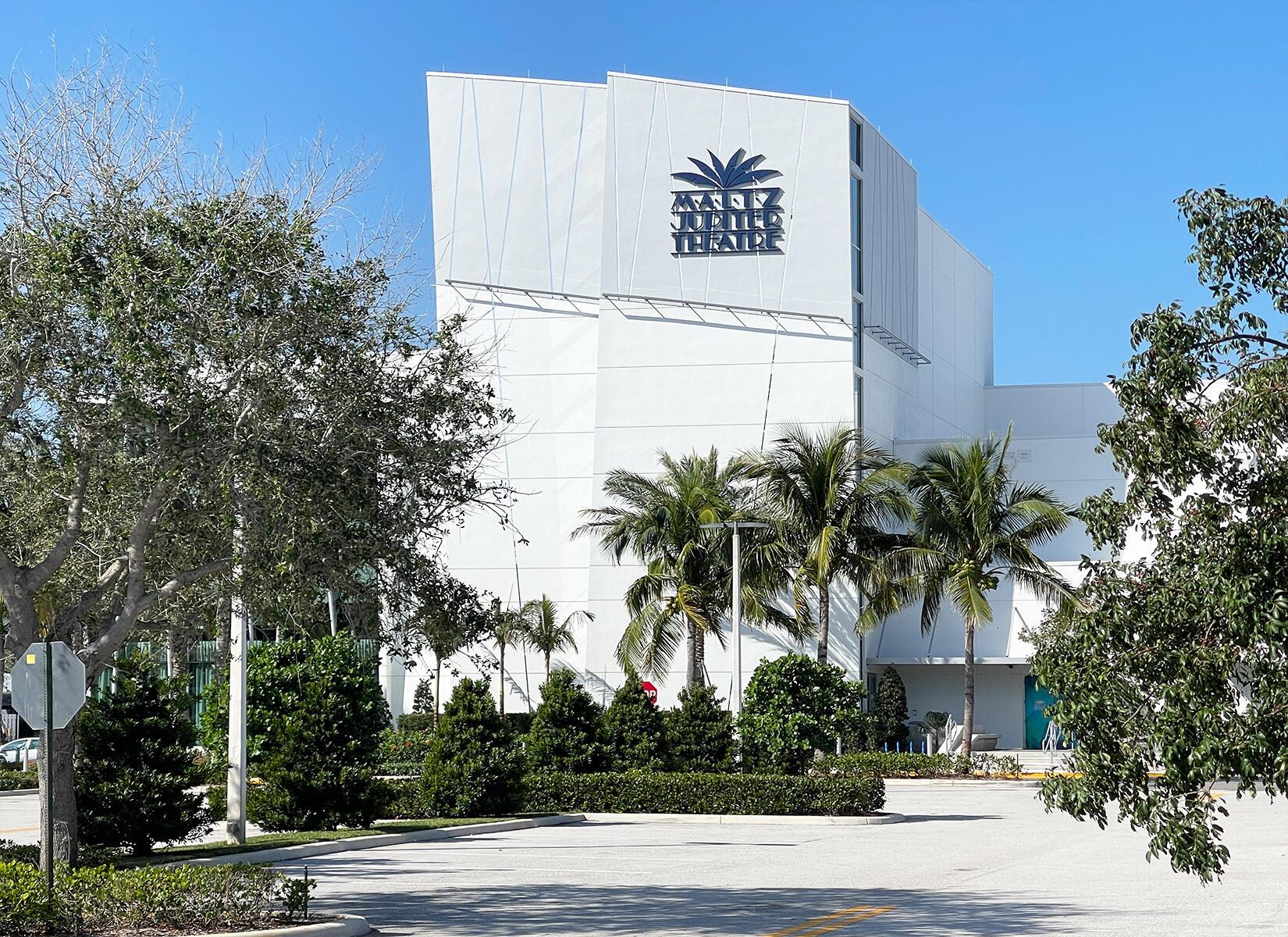 NORTH PALM BEACH HEIGHTS - Residential Lease