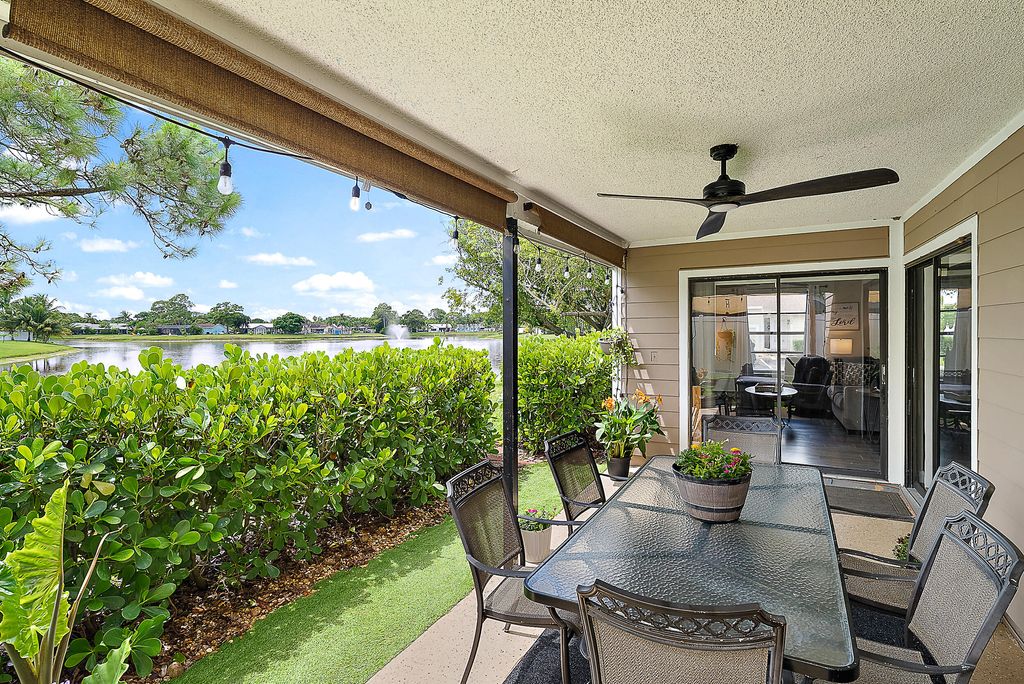 Photo of 501 Lakewood Drive #9d, Jupiter, FL 33458 (MLS # R11119291)