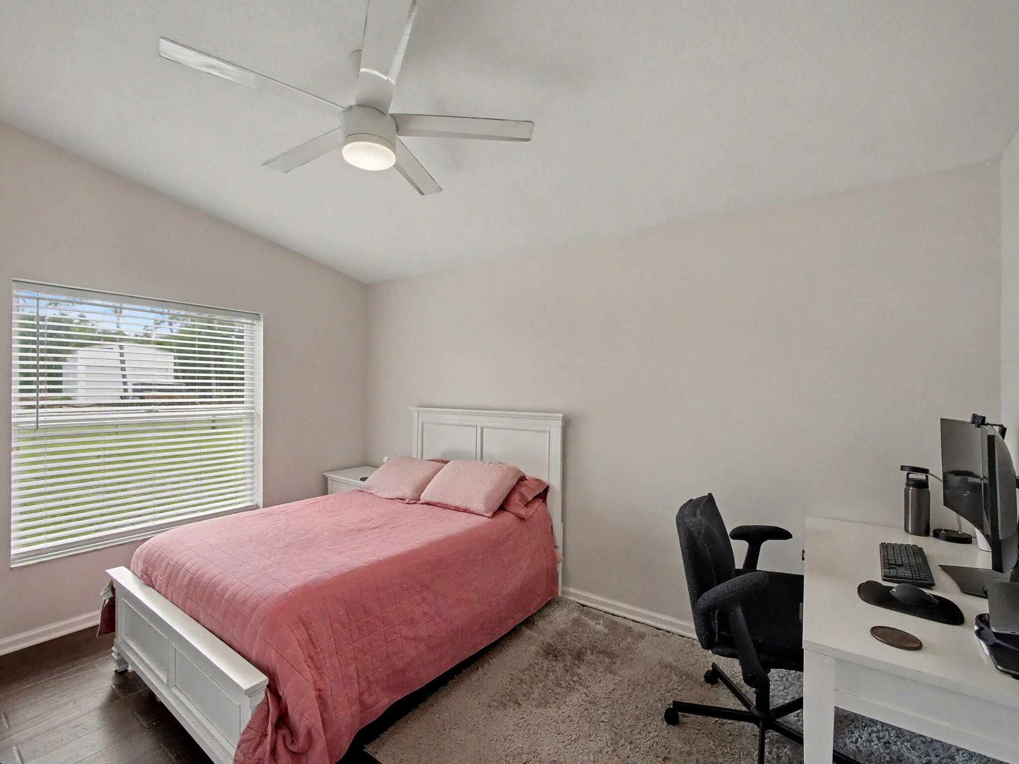 Acreage & Unrec - Residential