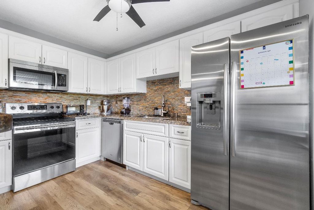 Photo of 126 Sparrow Drive #11b, Royal Palm Beach, FL 33411 (MLS # R11153770)