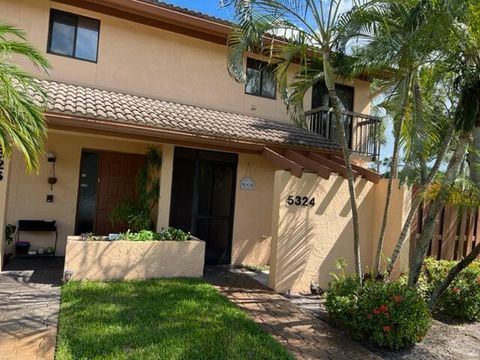 A home in Lake Worth