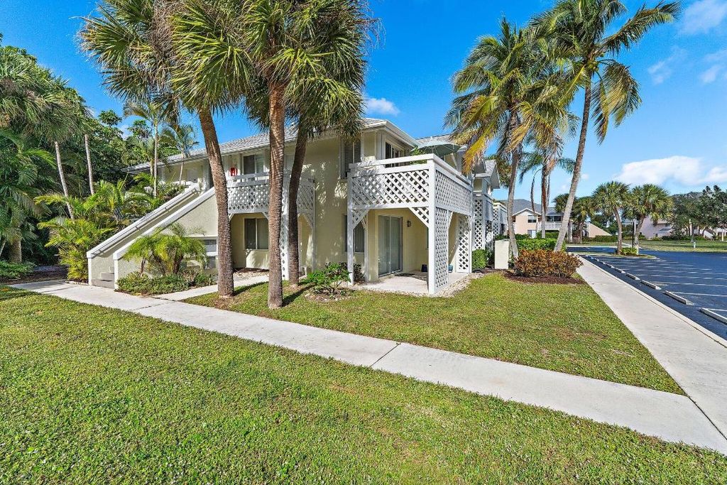 Photo of 353 S Us Highway 1 #C7, Jupiter, FL 33477 (MLS # R11157966)