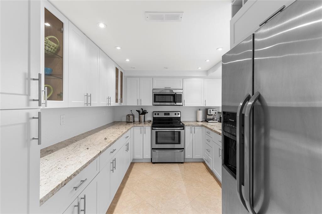 TOWERS OF OCEANVIEW EAST - Residential Lease