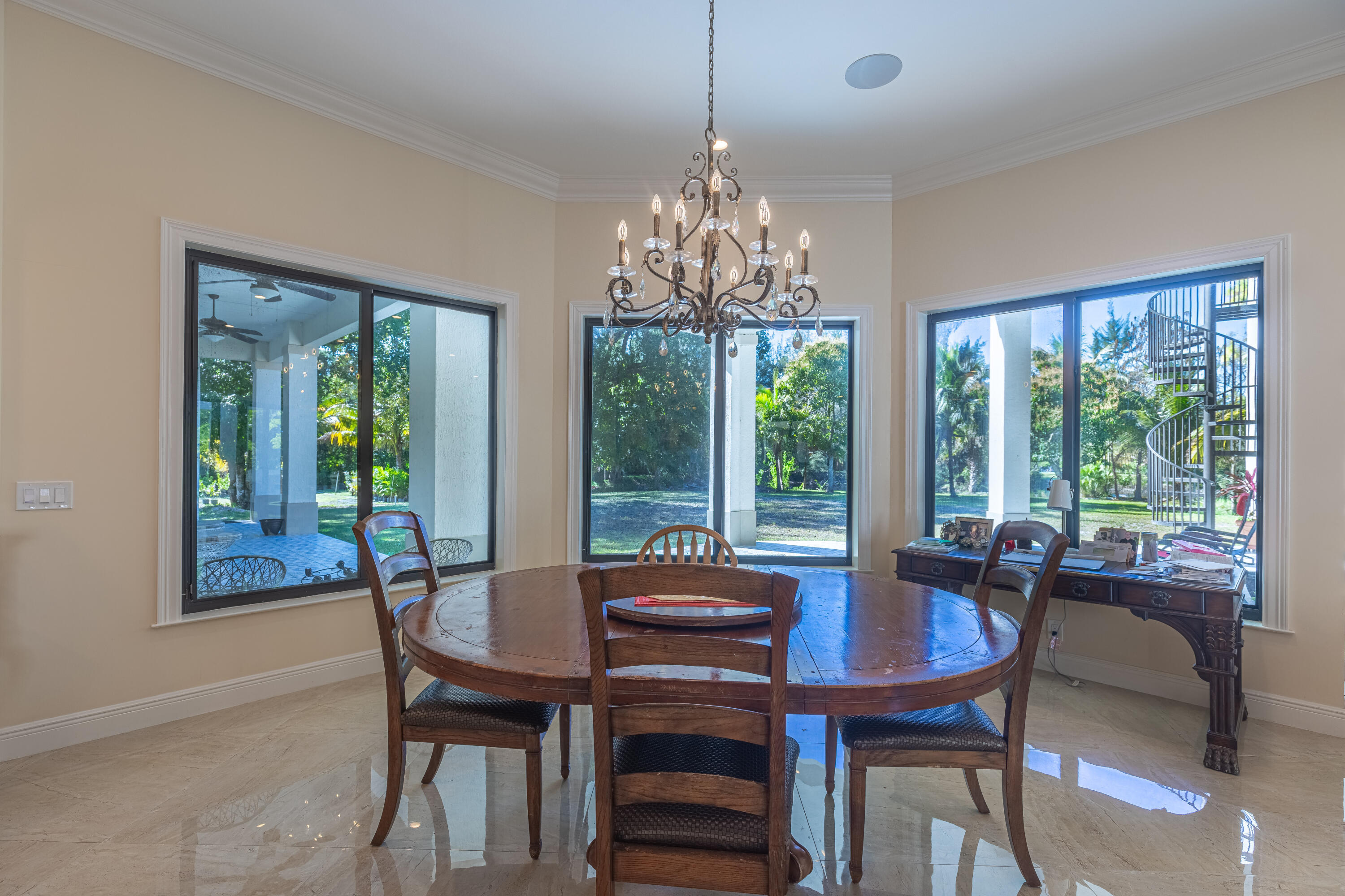LOXAHATCHEE GROVES - Residential
