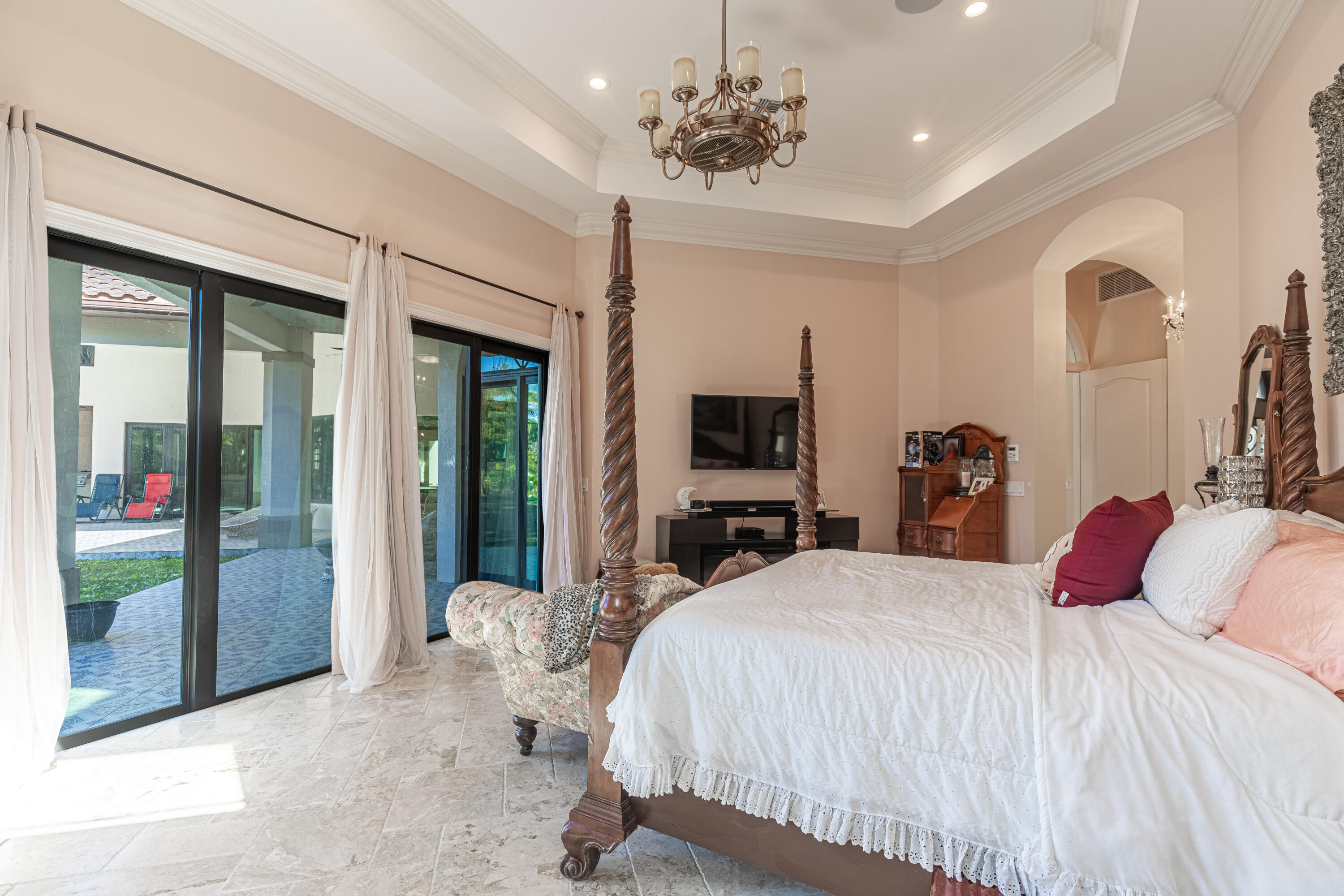 LOXAHATCHEE GROVES - Residential