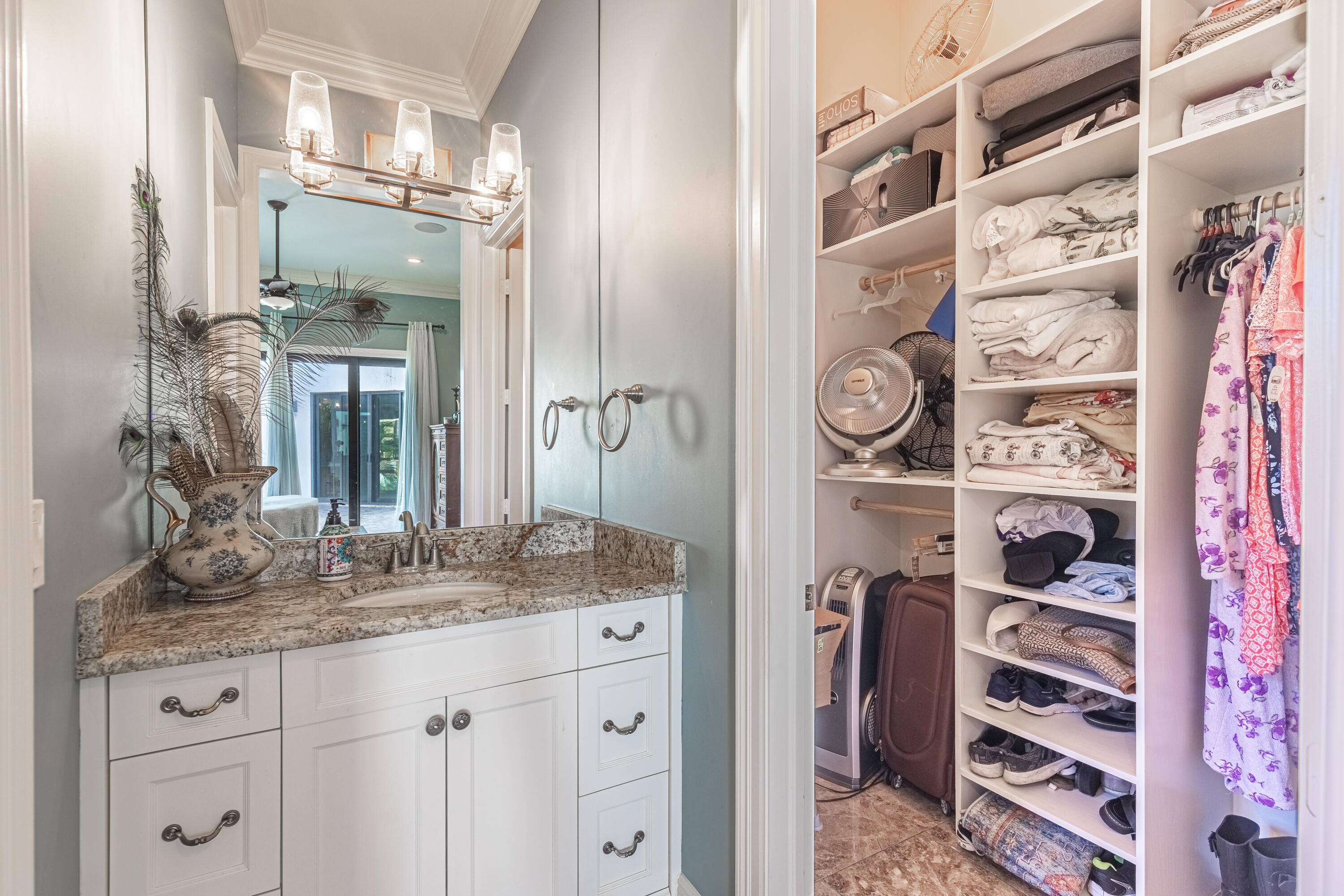 LOXAHATCHEE GROVES - Residential