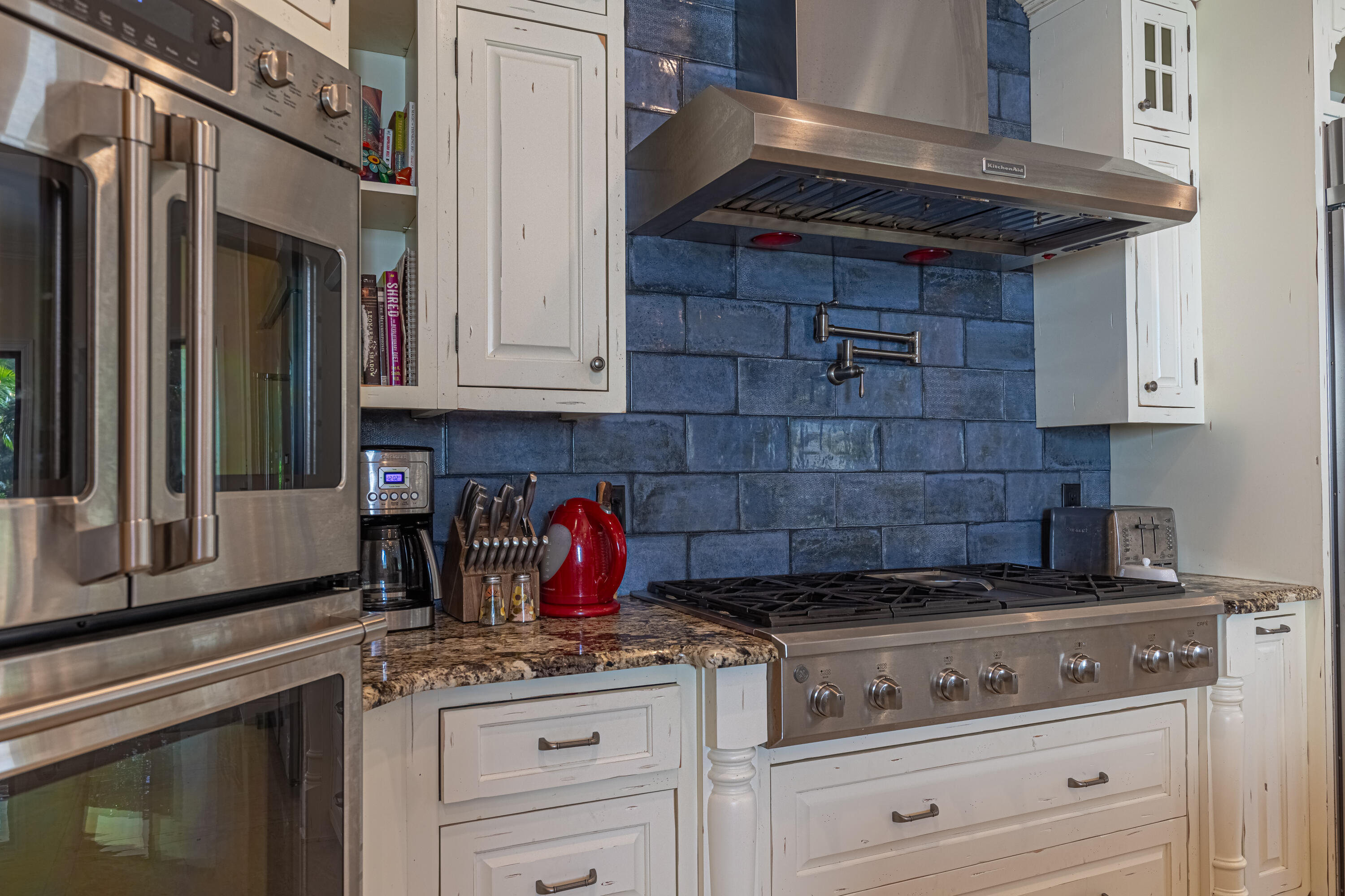 LOXAHATCHEE GROVES - Residential