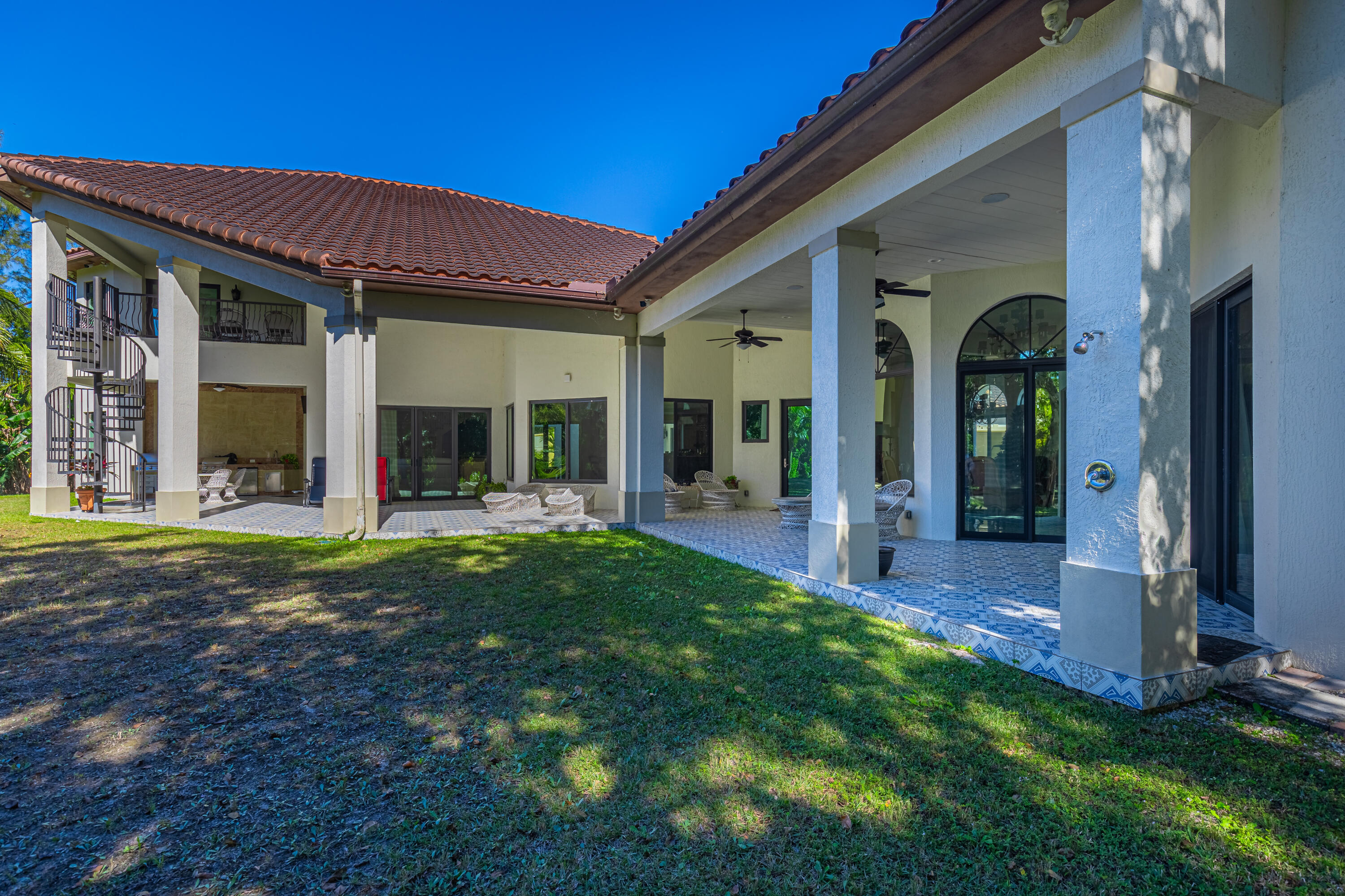 LOXAHATCHEE GROVES - Residential