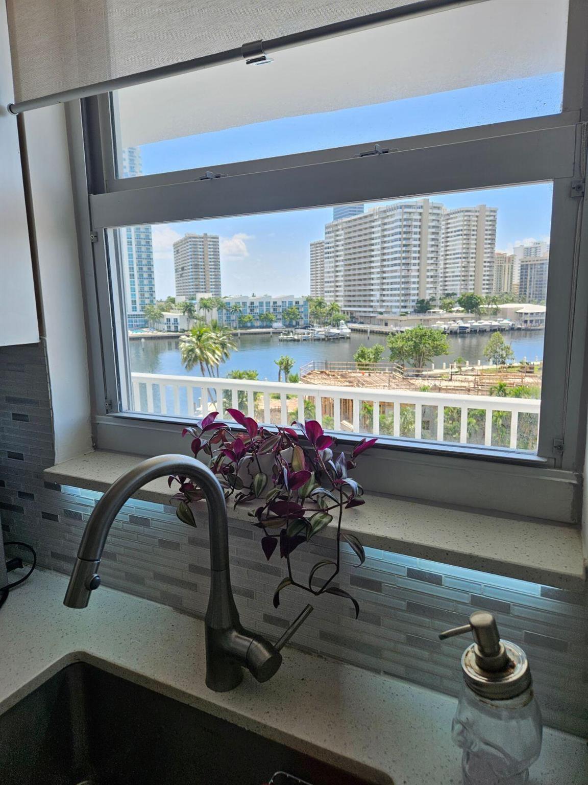 GOLDEN SURF TOWERS CONDO - Residential