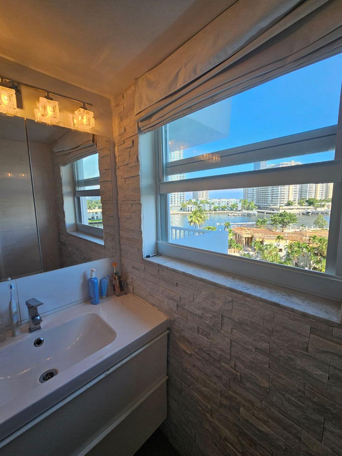 GOLDEN SURF TOWERS CONDO - Residential