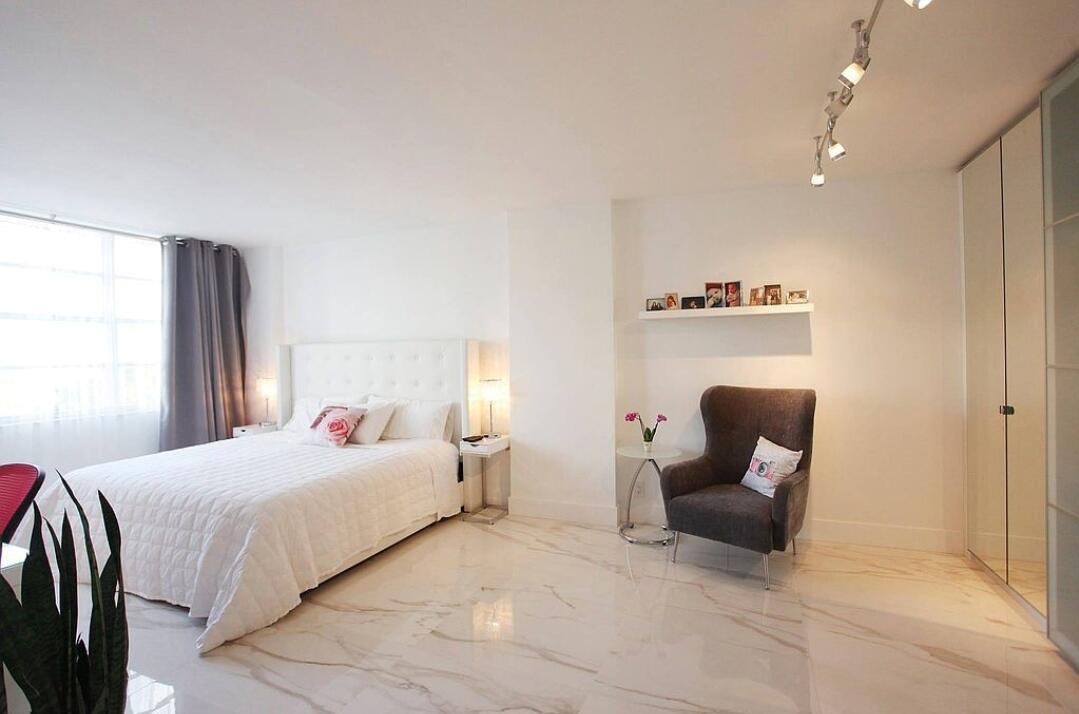 GOLDEN SURF TOWERS CONDO - Residential