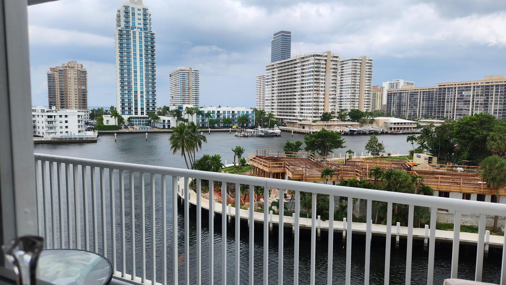 GOLDEN SURF TOWERS CONDO - Residential