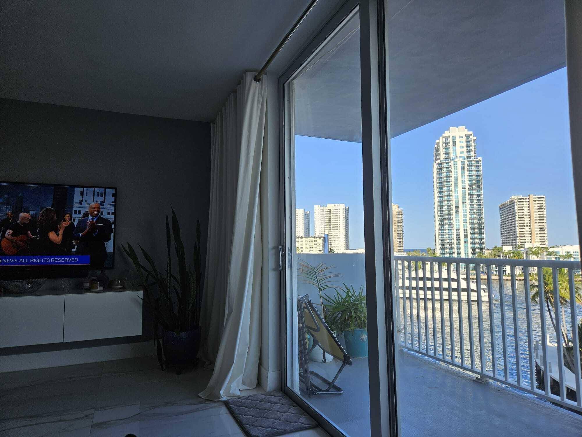 GOLDEN SURF TOWERS CONDO - Residential