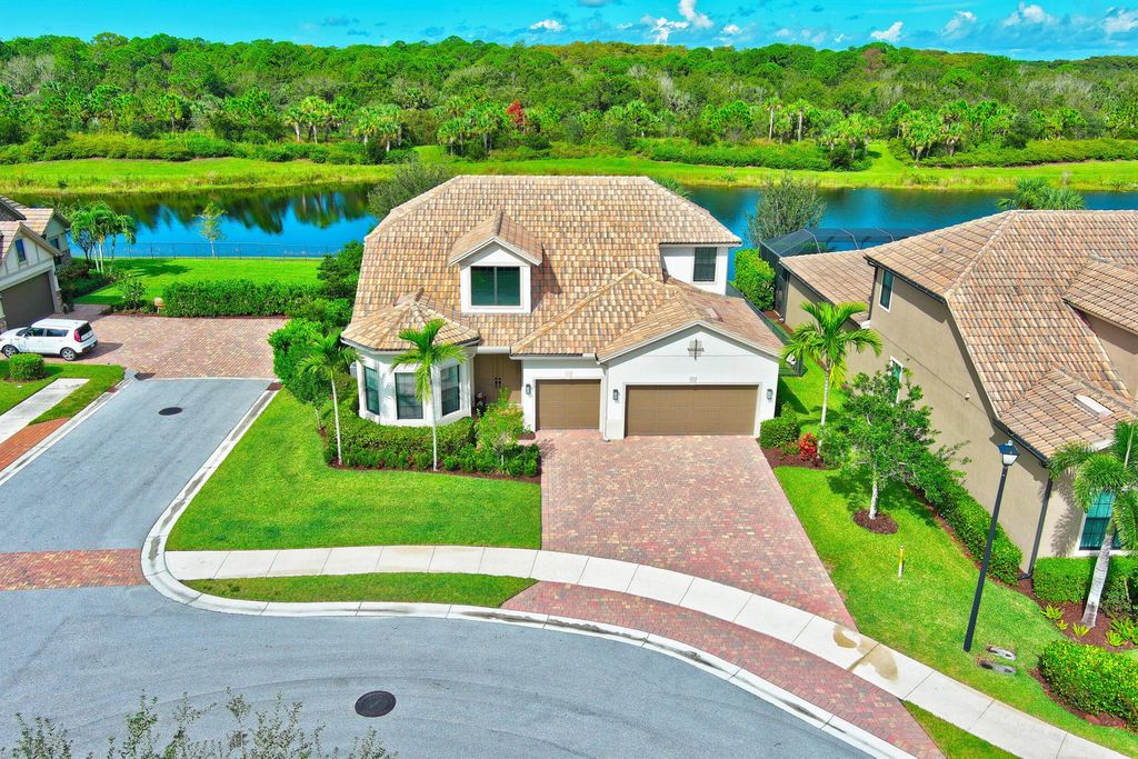 Photo of 253 Blanca Isles Lane, Jupiter, FL 33478 (MLS # R10923517)