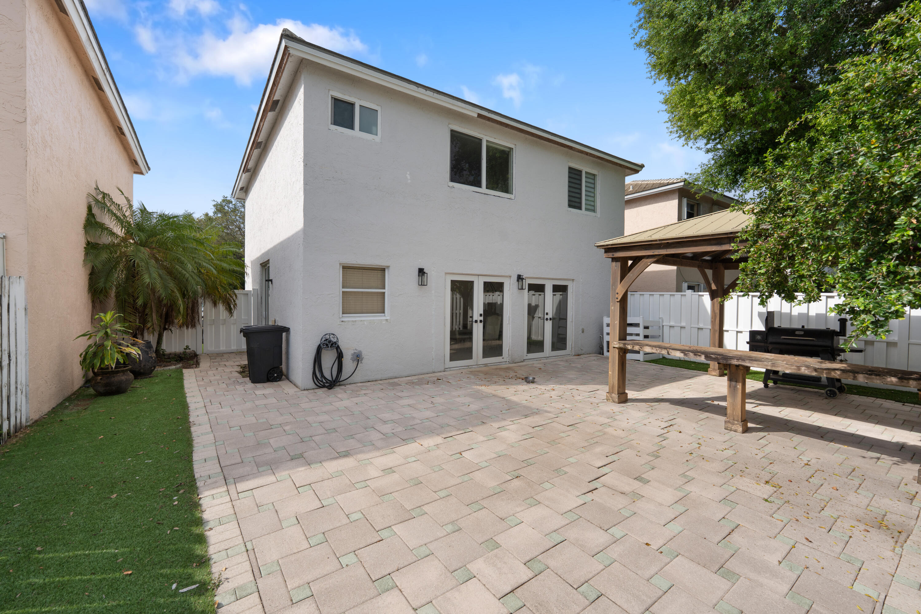 JACARANDA PARCEL 608 - Residential
