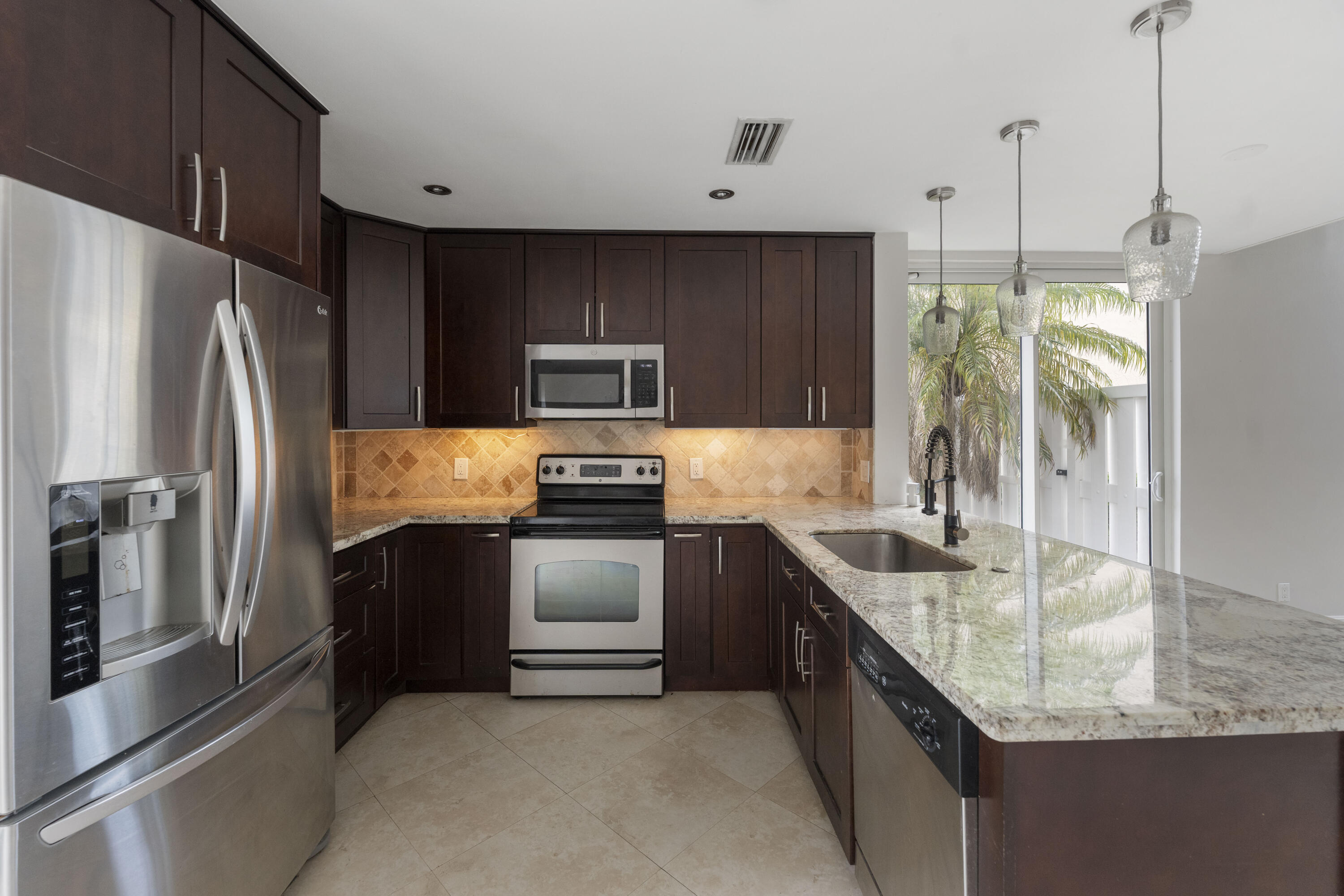 JACARANDA PARCEL 608 - Residential