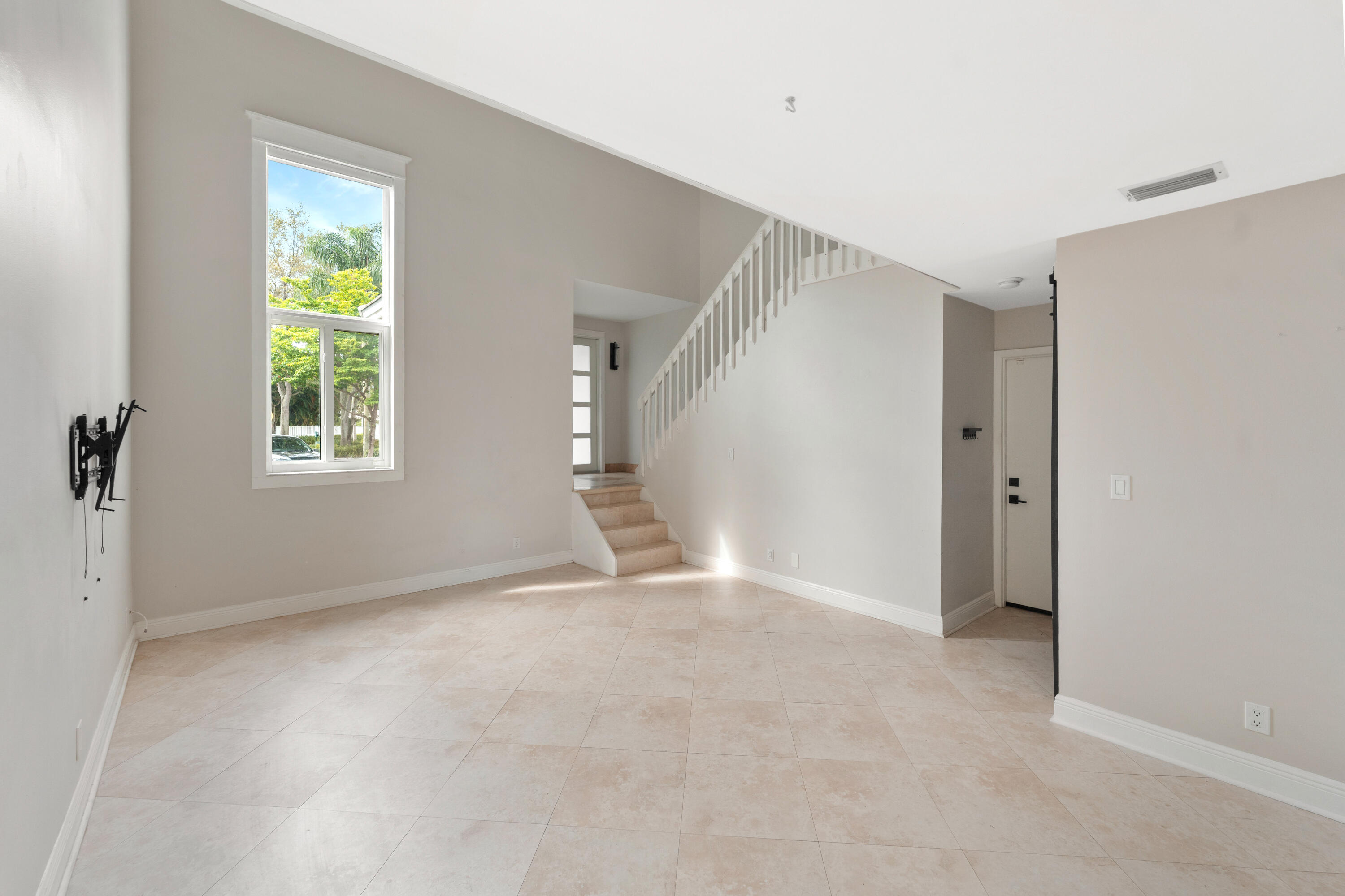 JACARANDA PARCEL 608 - Residential