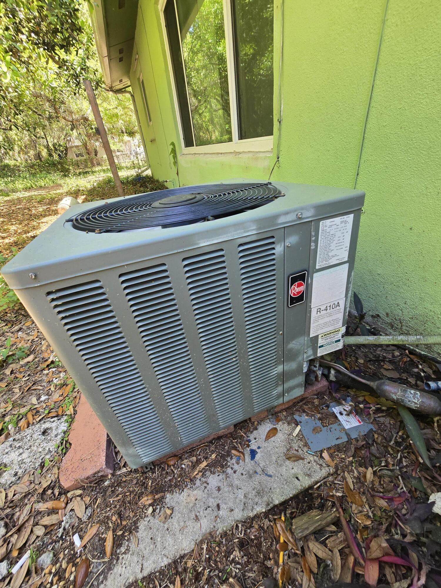 TOWN OF FELLSMERE - Residential