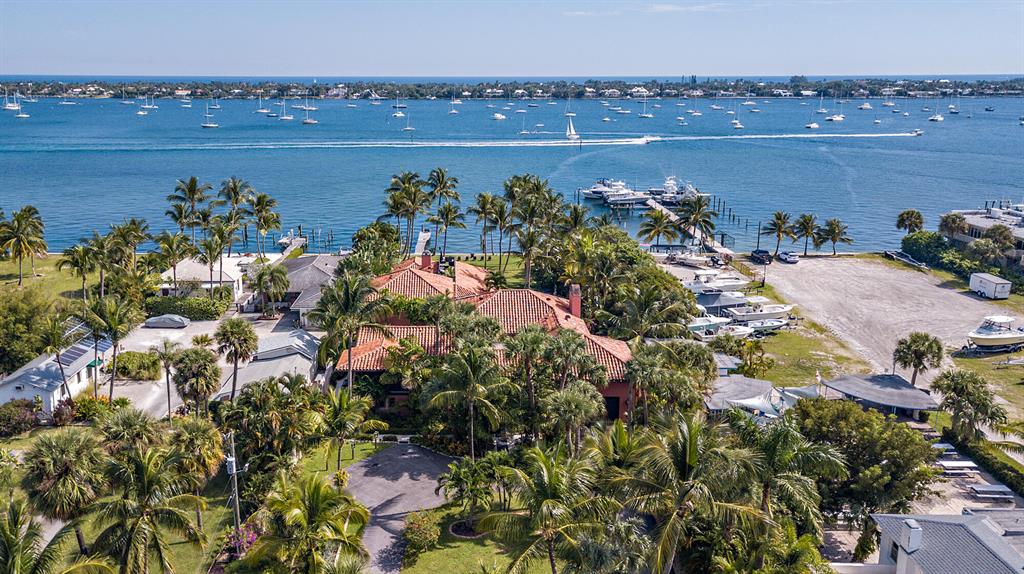 NORTH PALM BEACH PL 1 - Residential