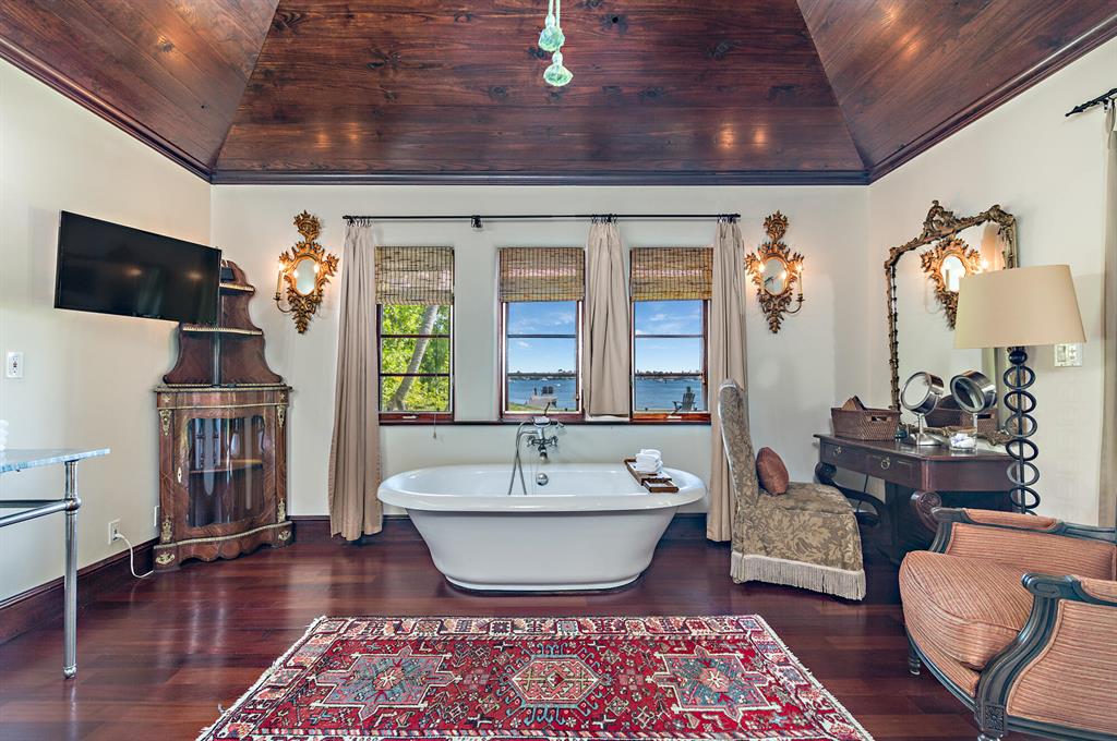 NORTH PALM BEACH PL 1 - Residential