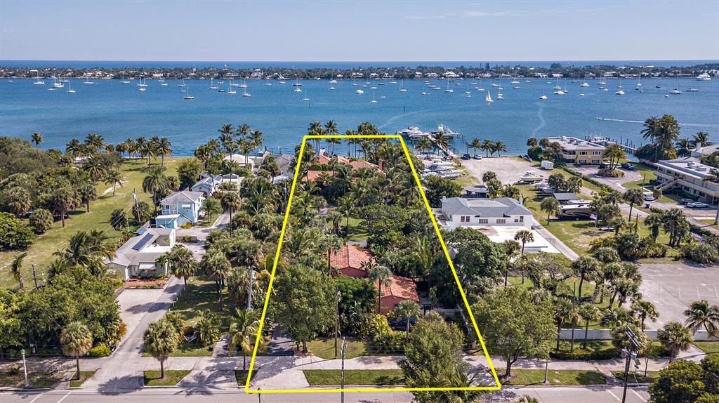 NORTH PALM BEACH PL 1 - Residential