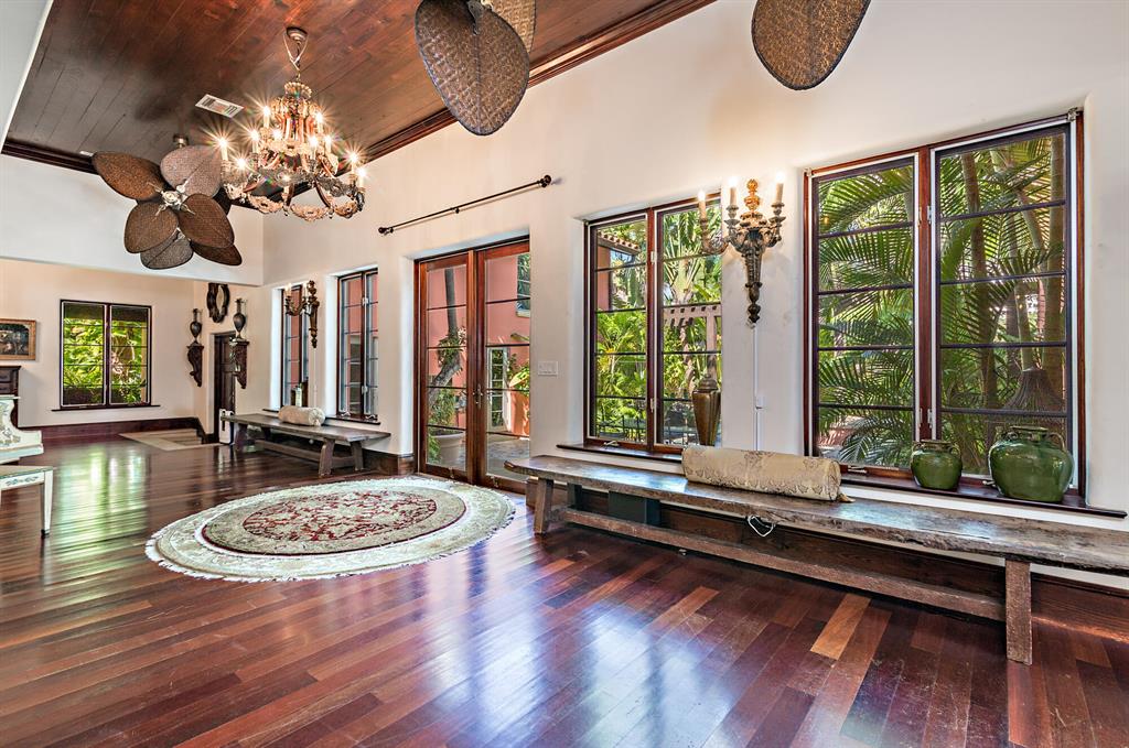 NORTH PALM BEACH PL 1 - Residential