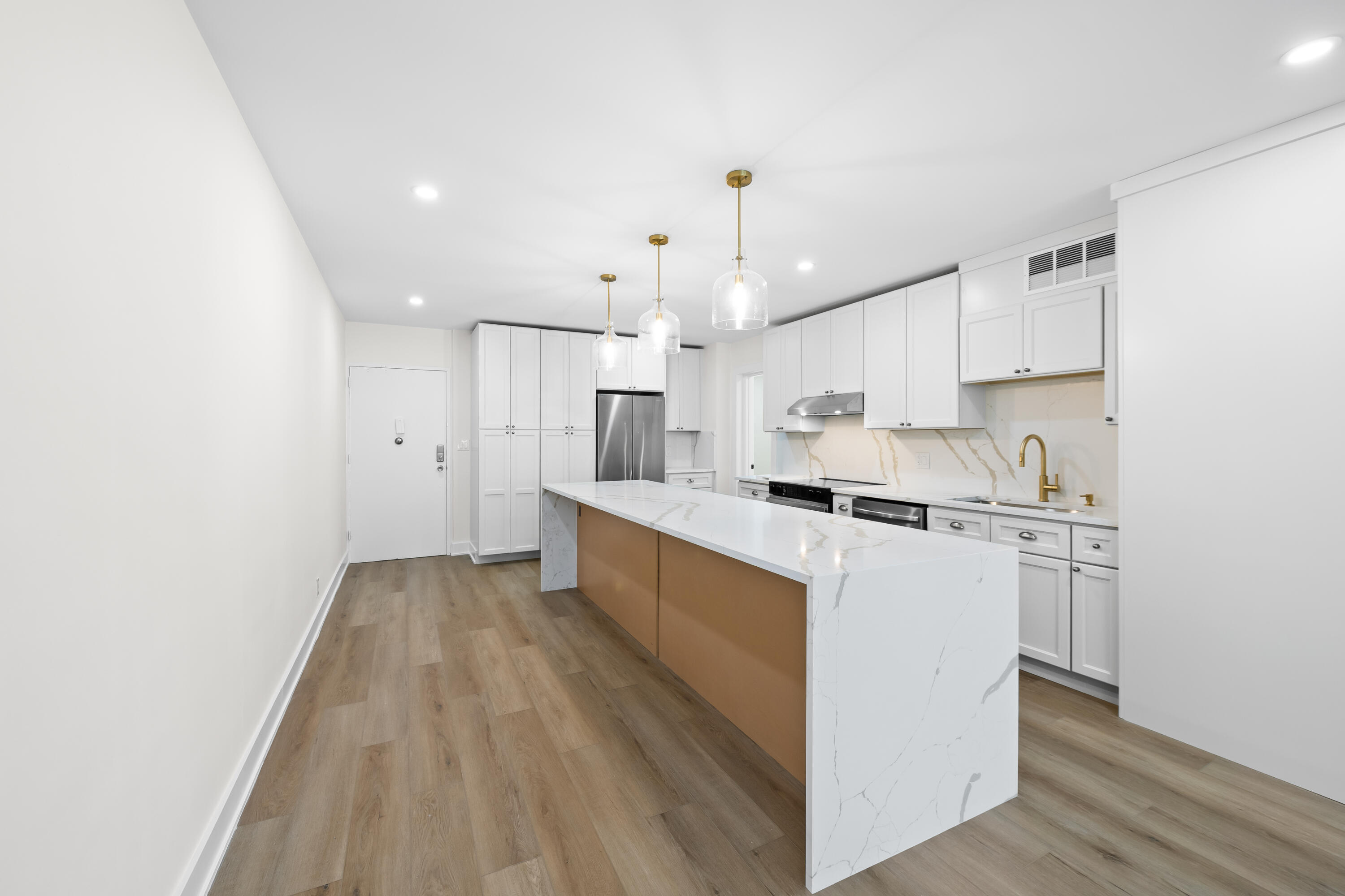 GALT TOWERS CONDOMINIUM - Residential