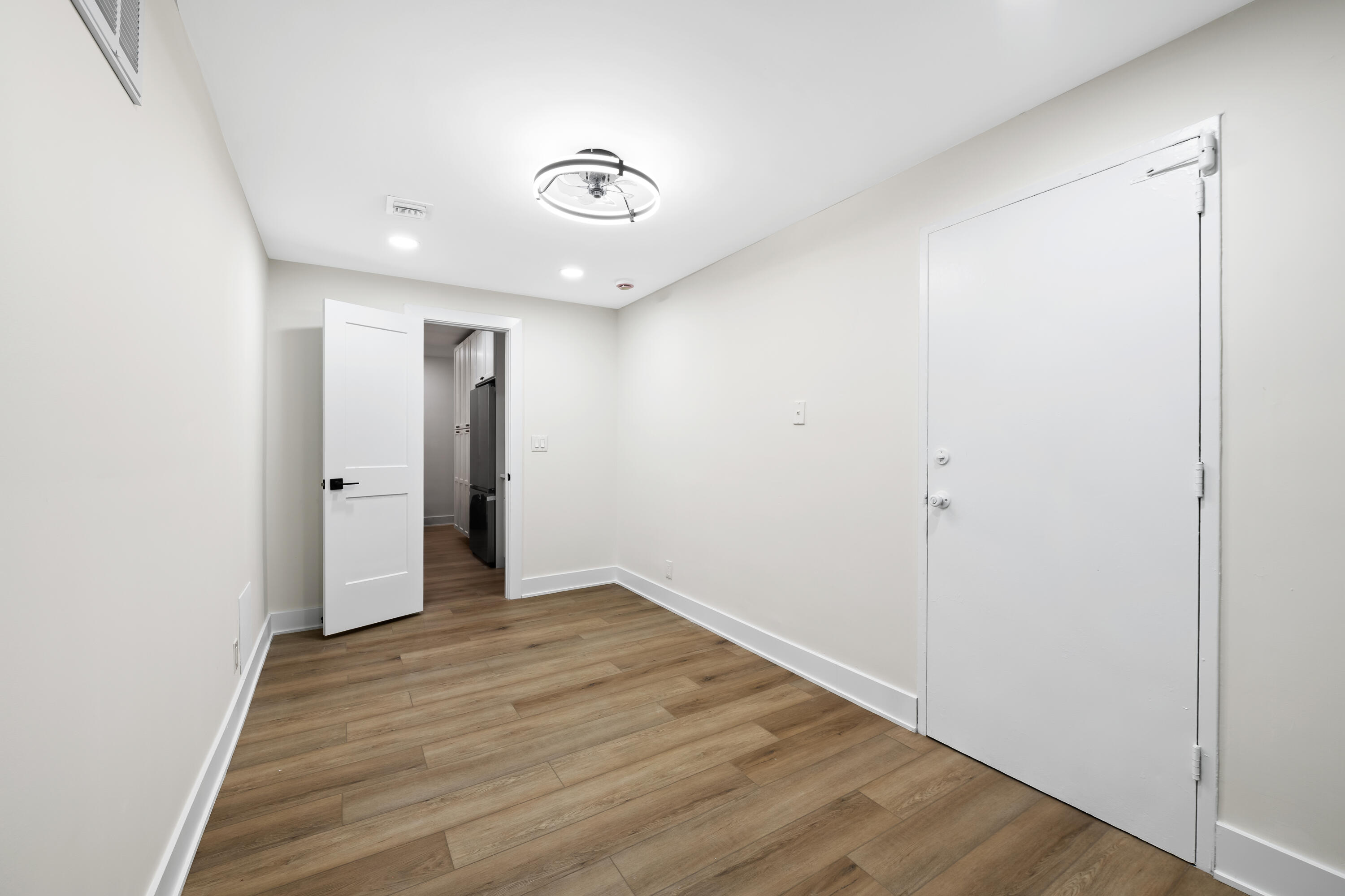 GALT TOWERS CONDOMINIUM - Residential