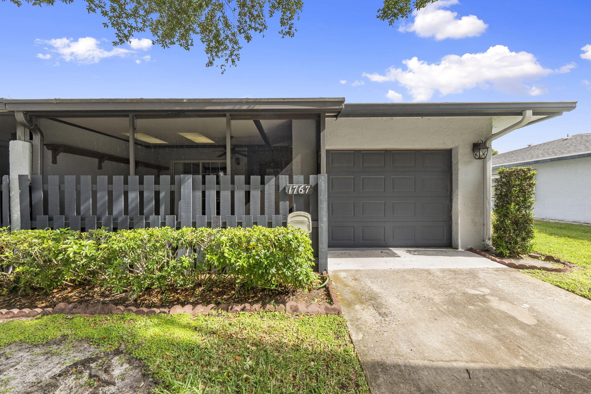 1767 S DOVETAIL S Drive R