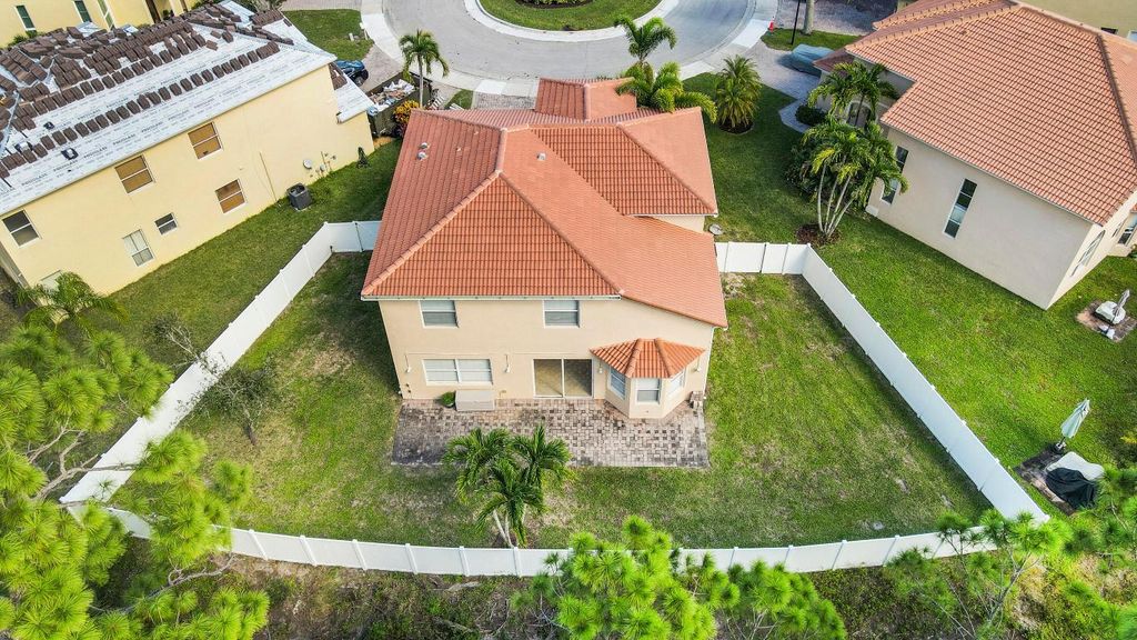 Photo of 6325 Spring Lake Terrace, Fort Pierce, FL 34951 (MLS # R11137354)