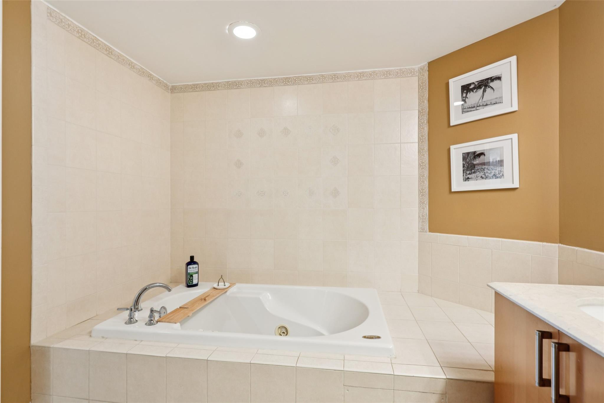 Esplanade - Residential