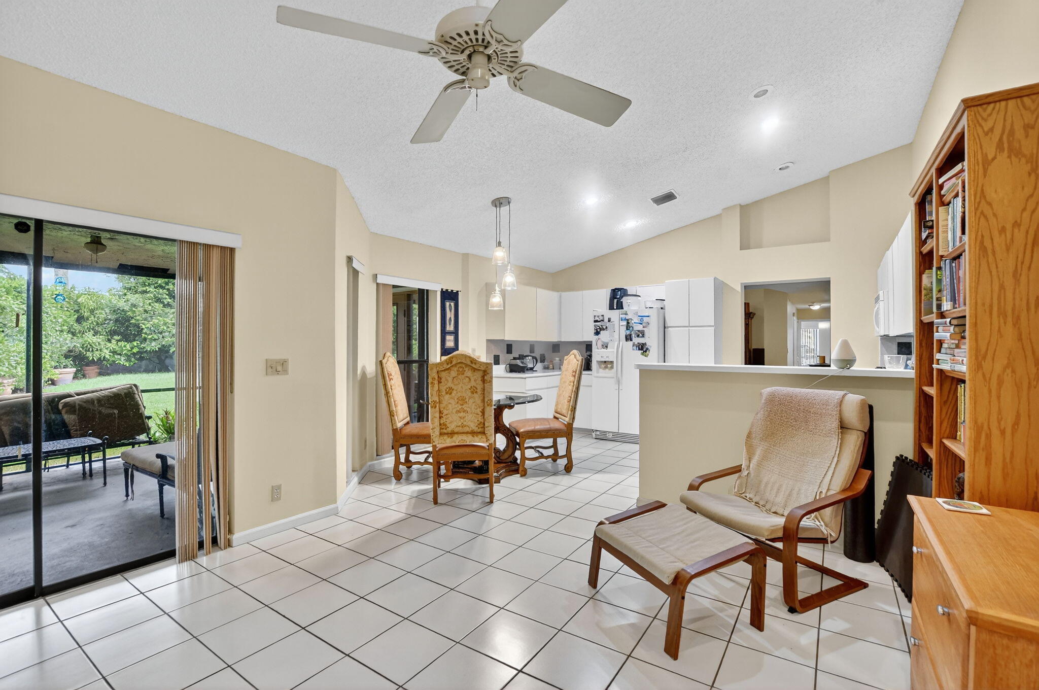 TRACT G OF MISSION BAY - Residential Lease