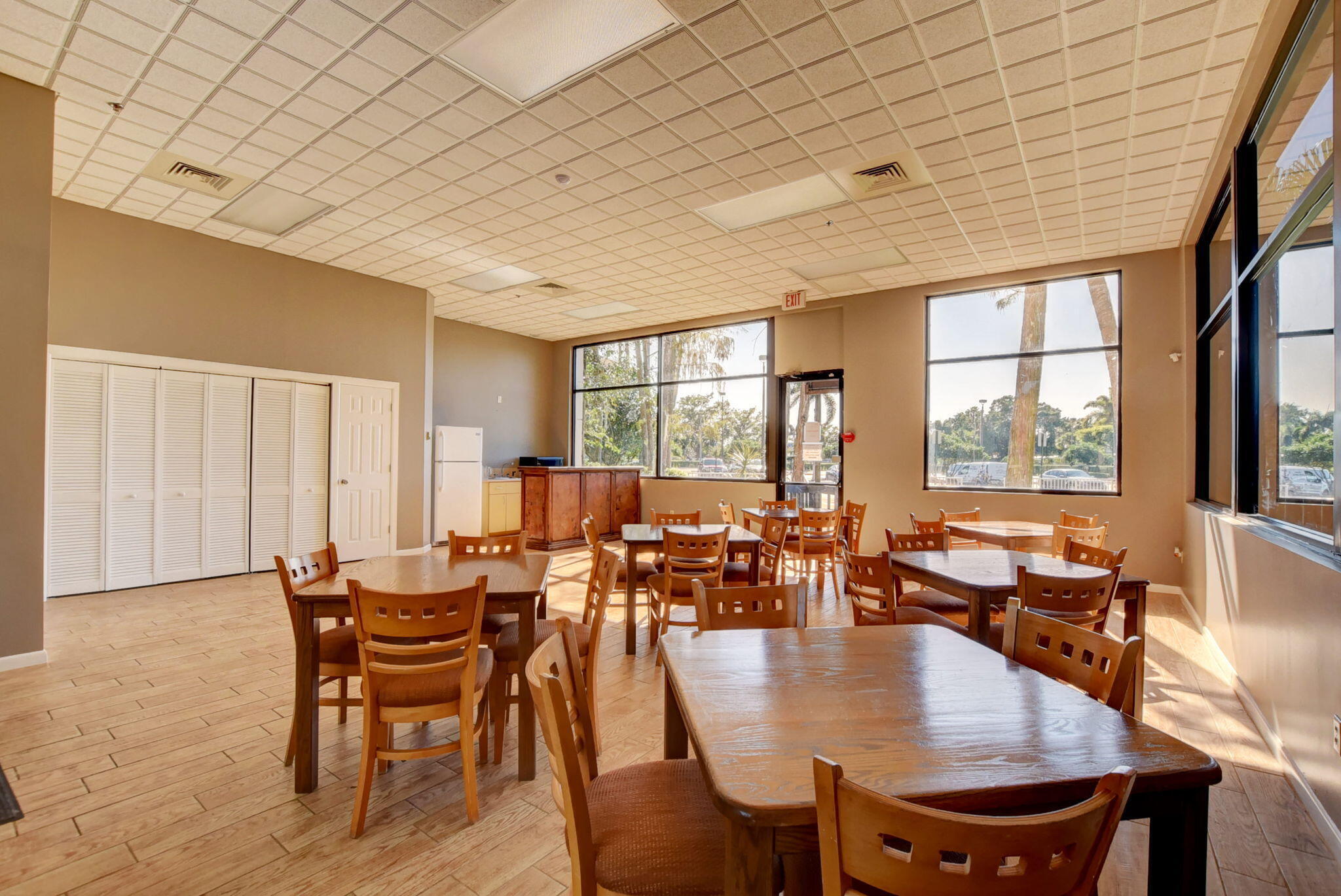TRACT G OF MISSION BAY - Residential Lease