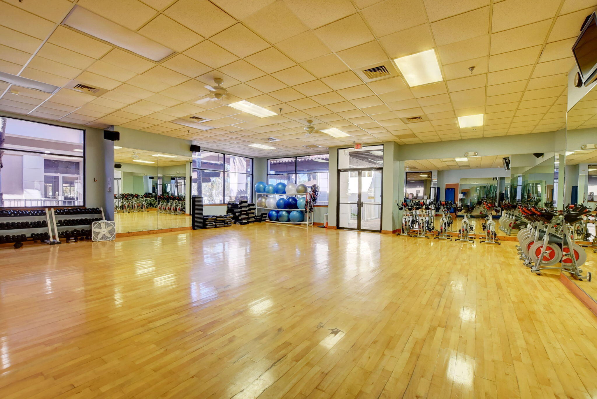 TRACT G OF MISSION BAY - Residential Lease