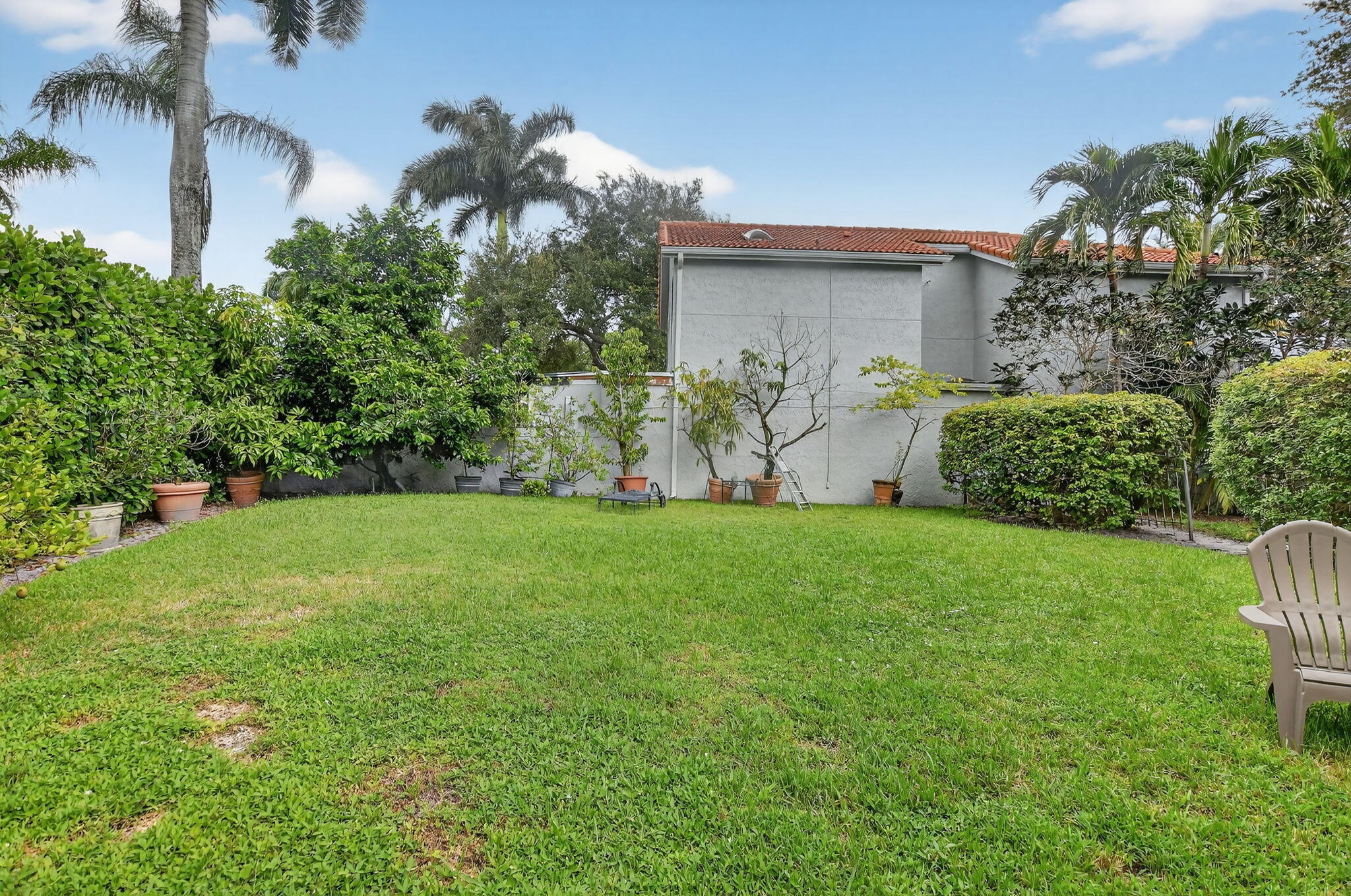 TRACT G OF MISSION BAY - Residential Lease