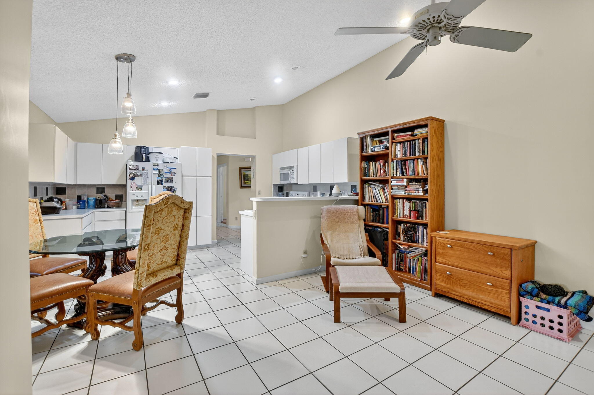 TRACT G OF MISSION BAY - Residential Lease