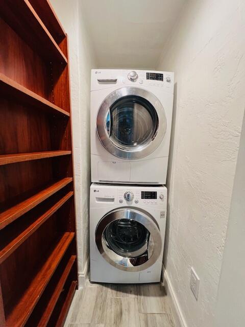 CLUB OF BAY HARBOR CONDO - Residential