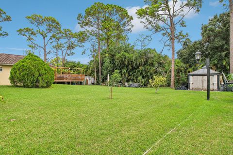 A home in Loxahatchee