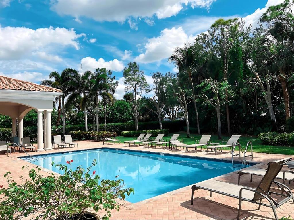 DREXEL PARK TOWNHOMES I CONDO - Residential Lease