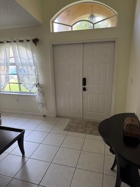 CRYSTAL POINTE - Residential
