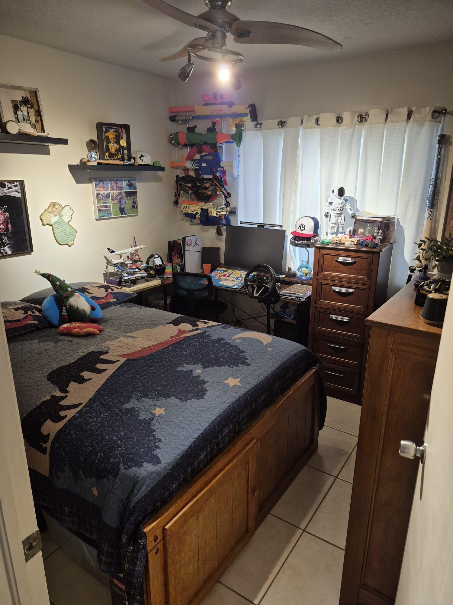 VENETIA GARDENS CONDO - Residential