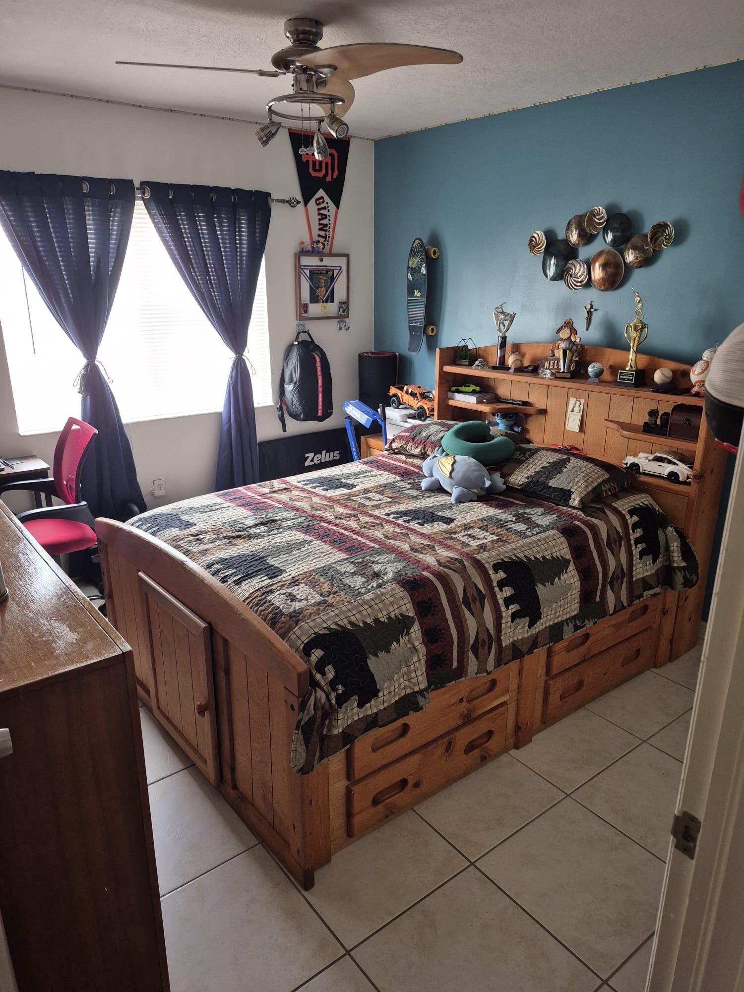 VENETIA GARDENS CONDO - Residential