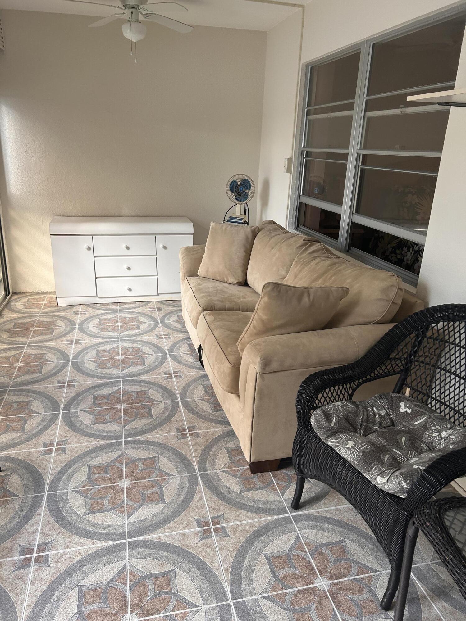 FARNHAM N CONDO - Residential