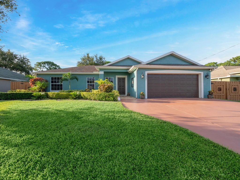 Photo of 521 SE Voltair Terrace, Port St Lucie, FL 34983 (MLS # R10917356)