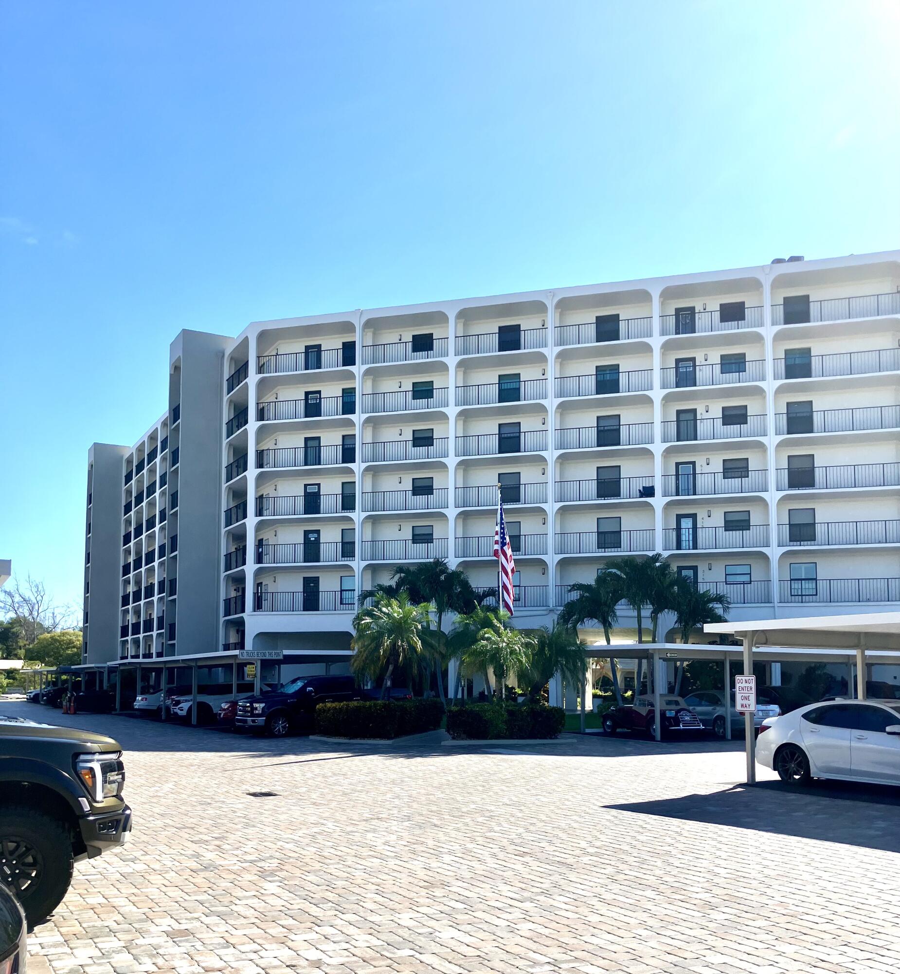 1629 Riverview Road 117