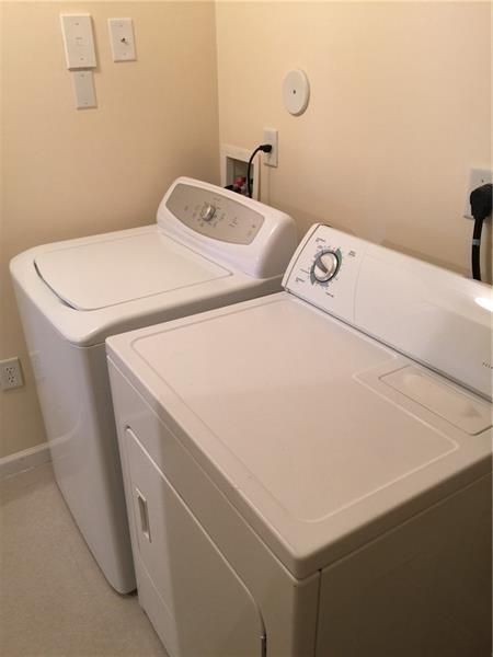 EL-AD POINCIANA - Residential Lease