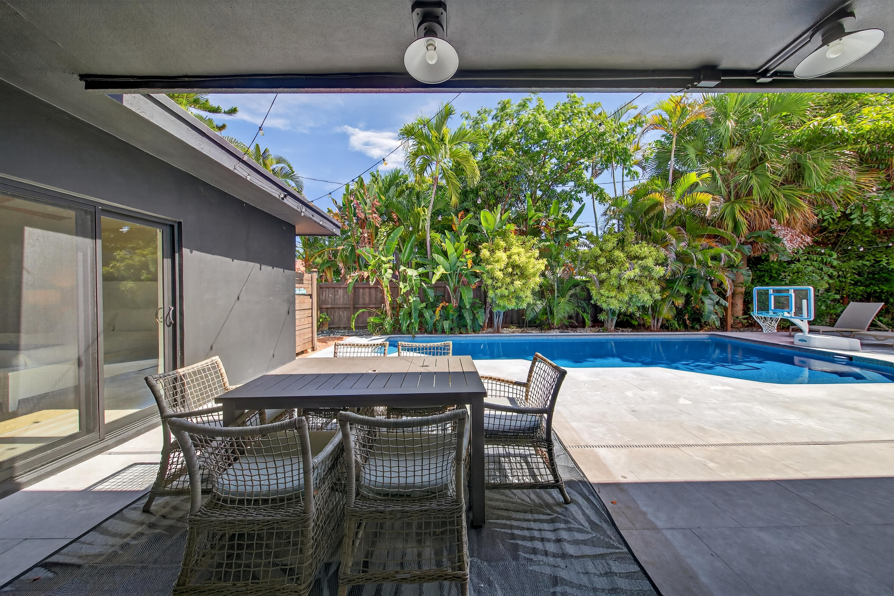 HARBOUR INLET - Residential