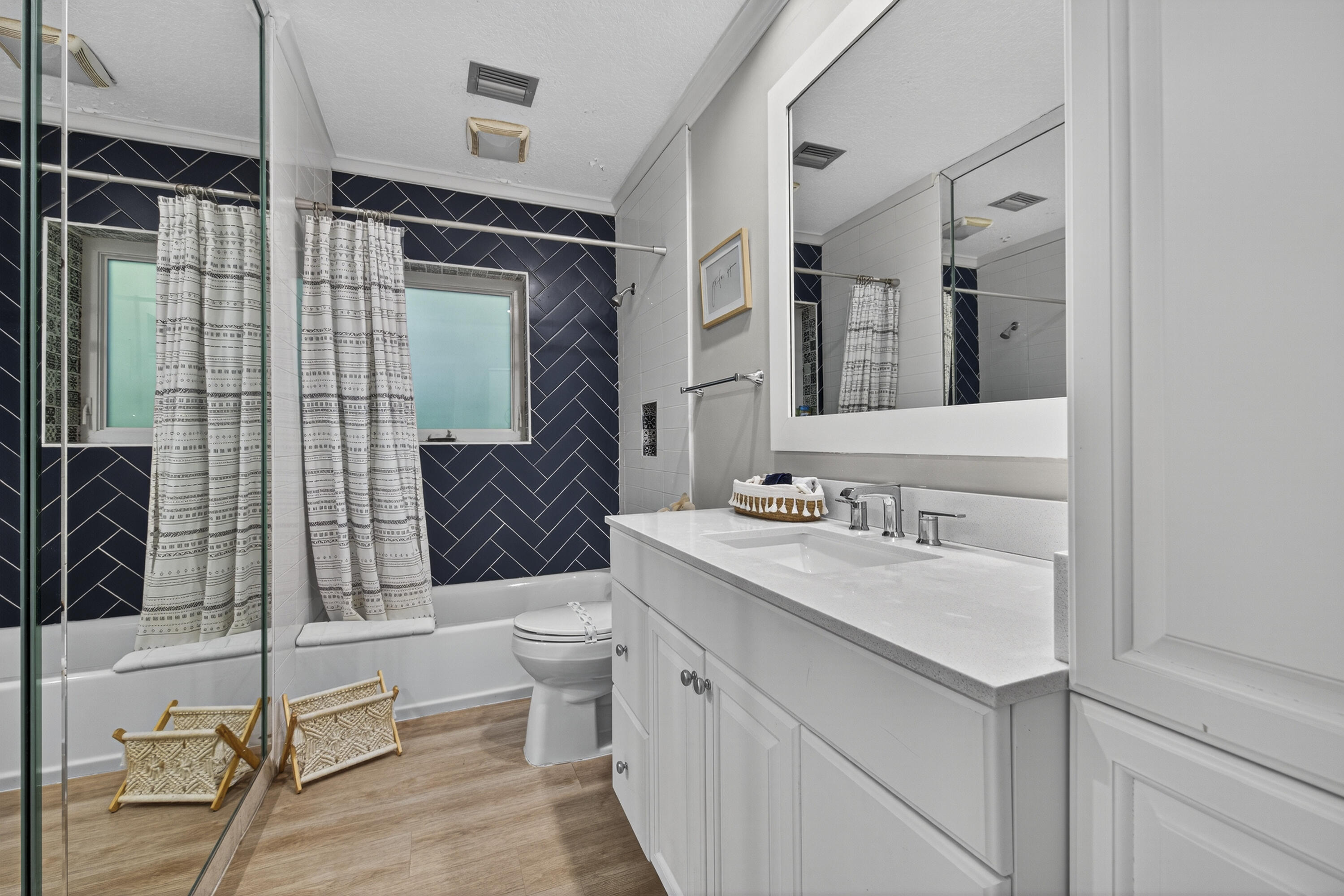 HARBOUR INLET - Residential